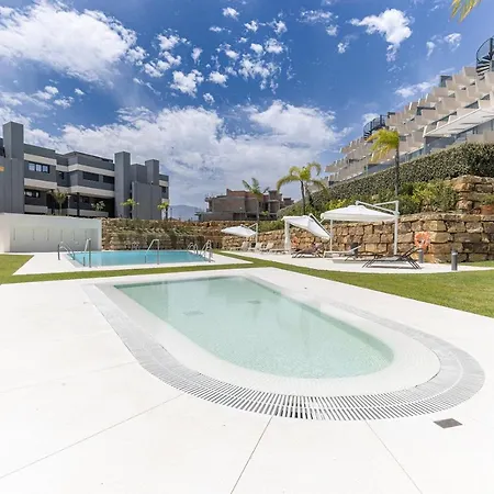 Apartment Modern Highend Oasis W/sea Views