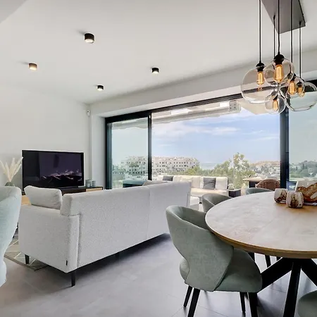 Apartment Modern Highend Oasis W/sea Views