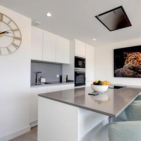 Appartement Modern Highend Oasis W/sea Views *